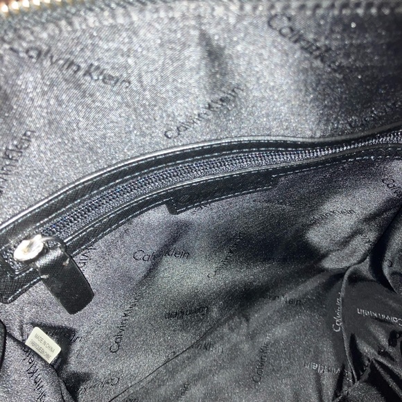 Black Calvin Klein Purse - Picture 6 of 9
